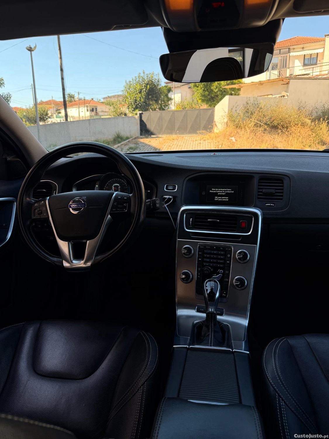 Volvo V60 AWD — fotografia 3