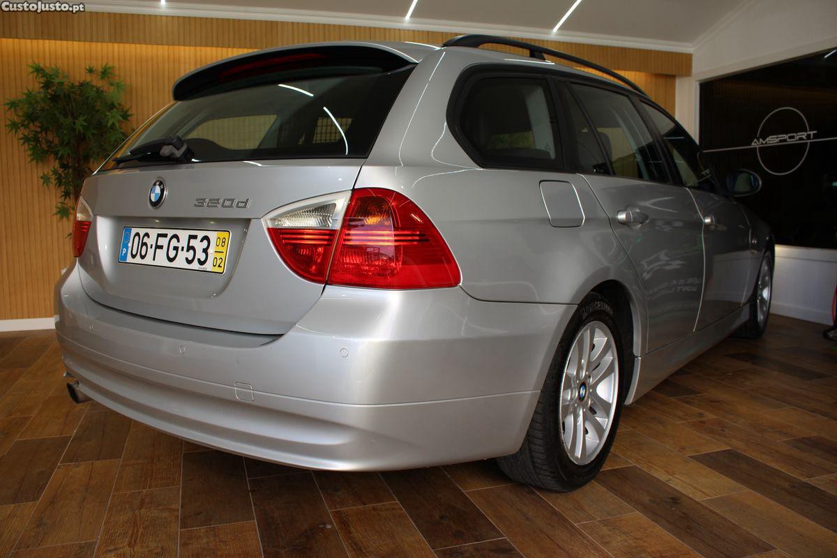 BMW 320 d Dynamic — fotografia 6