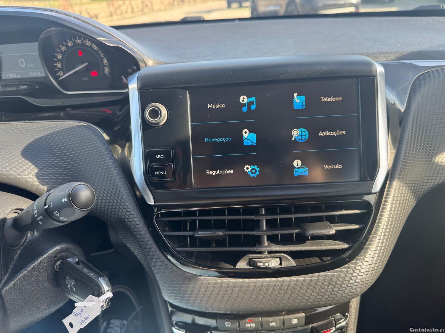 Peugeot 208 Signature turbo — fotografia 3