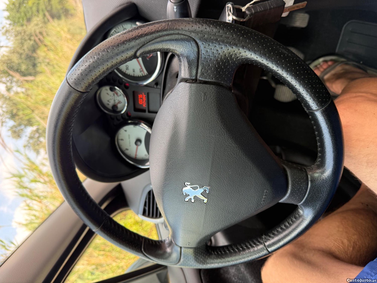 Peugeot 207 Carrinha diesel poucos kms estimada 3950 — fotografia 10