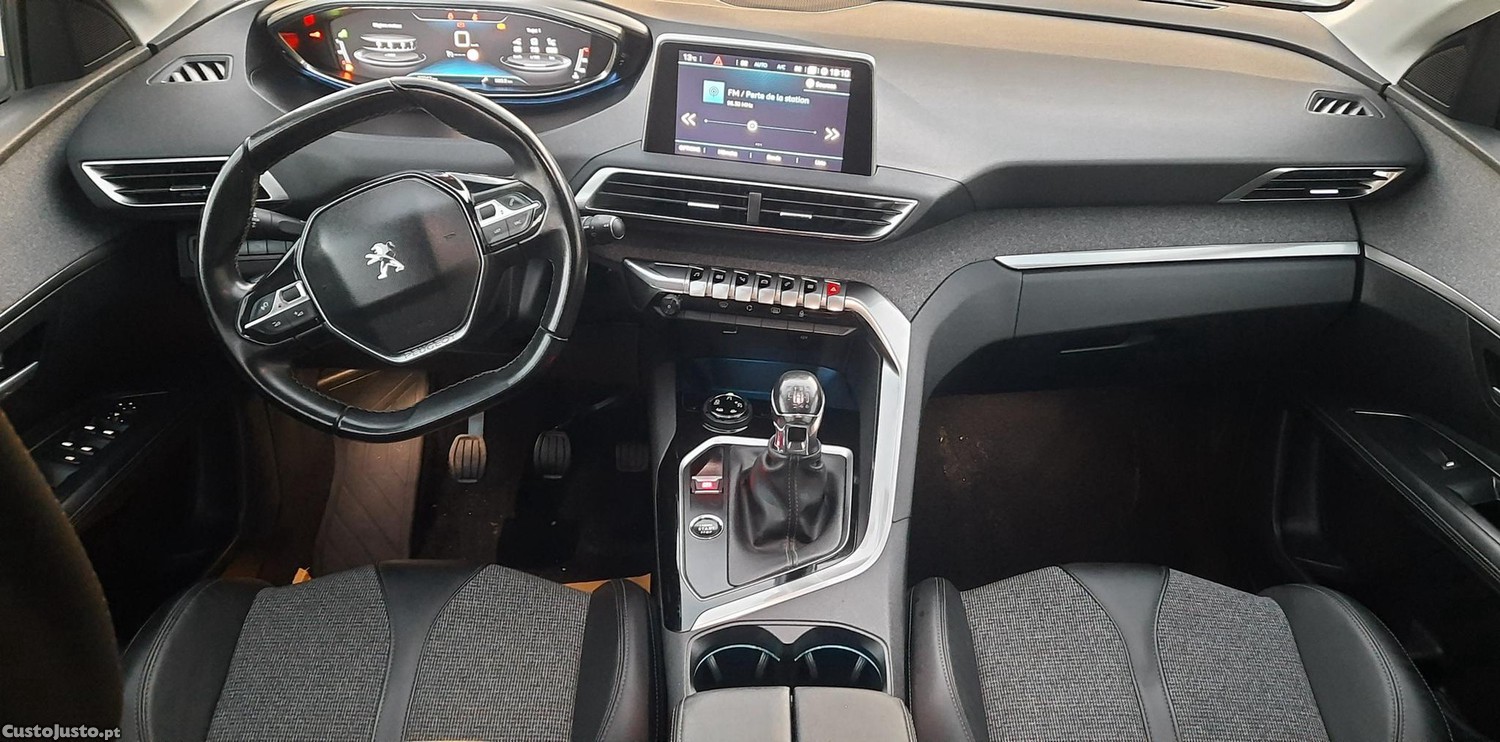 Peugeot 3008 Allure — fotografia 3