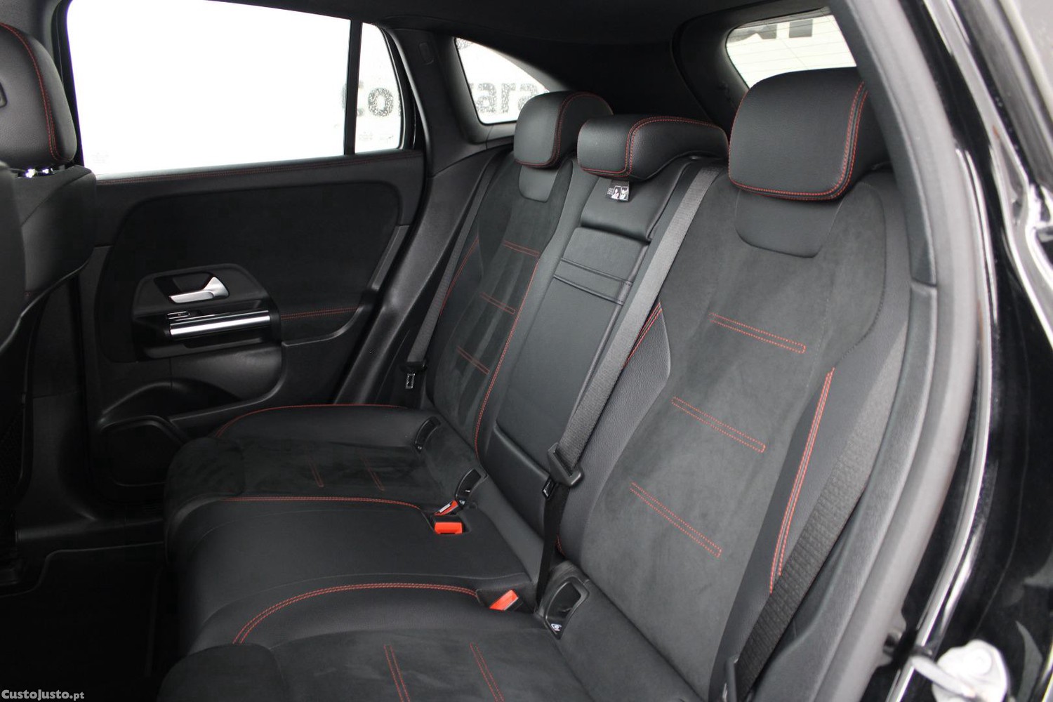 Mercedes-Benz EQA AMG 66,5Kwh (AUTO) — fotografia 10
