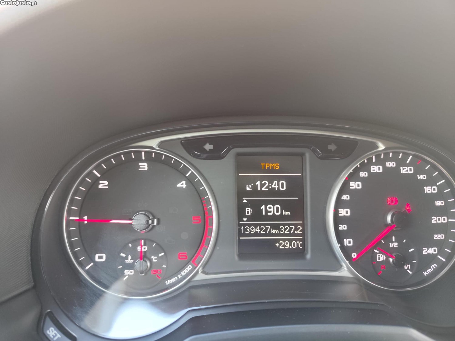Audi A1 1.4 TDI Sportback Nacional — fotografia 3