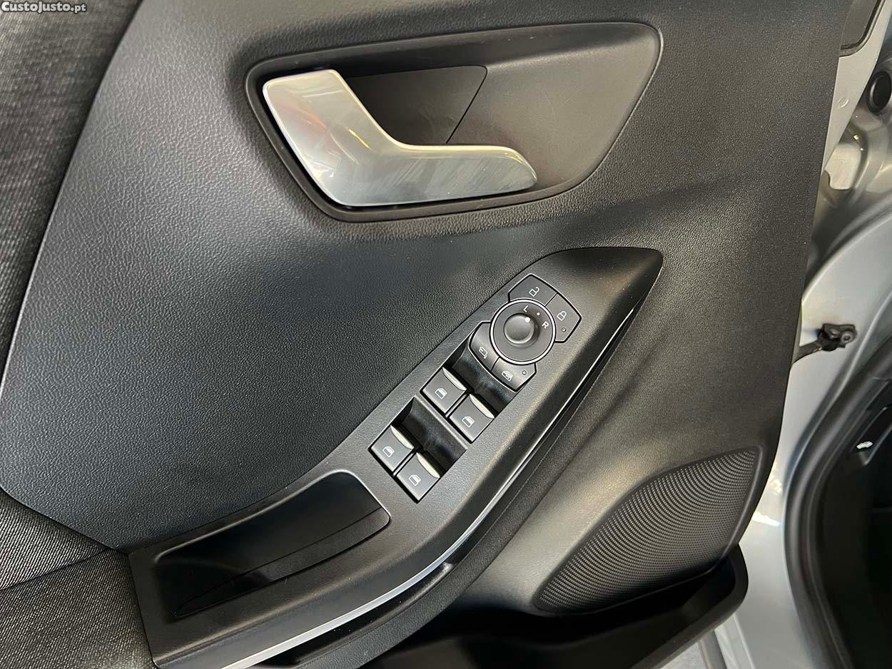 Ford Puma 1.0 EcoBoost MHEV ST-Line — fotografia 6