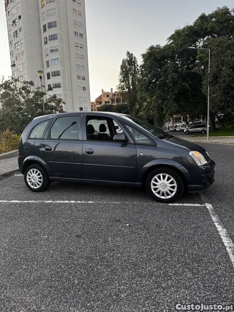 Opel Meriva Cdti - 06 foto 4