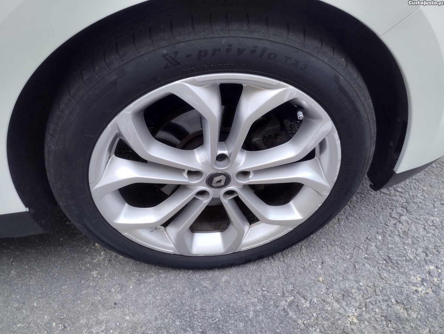 Renault Grand Scénic 1.6 DCI 130cv Intens - 7 lugares - Teto Panorâmico - C/ Garantia — fotografia 19