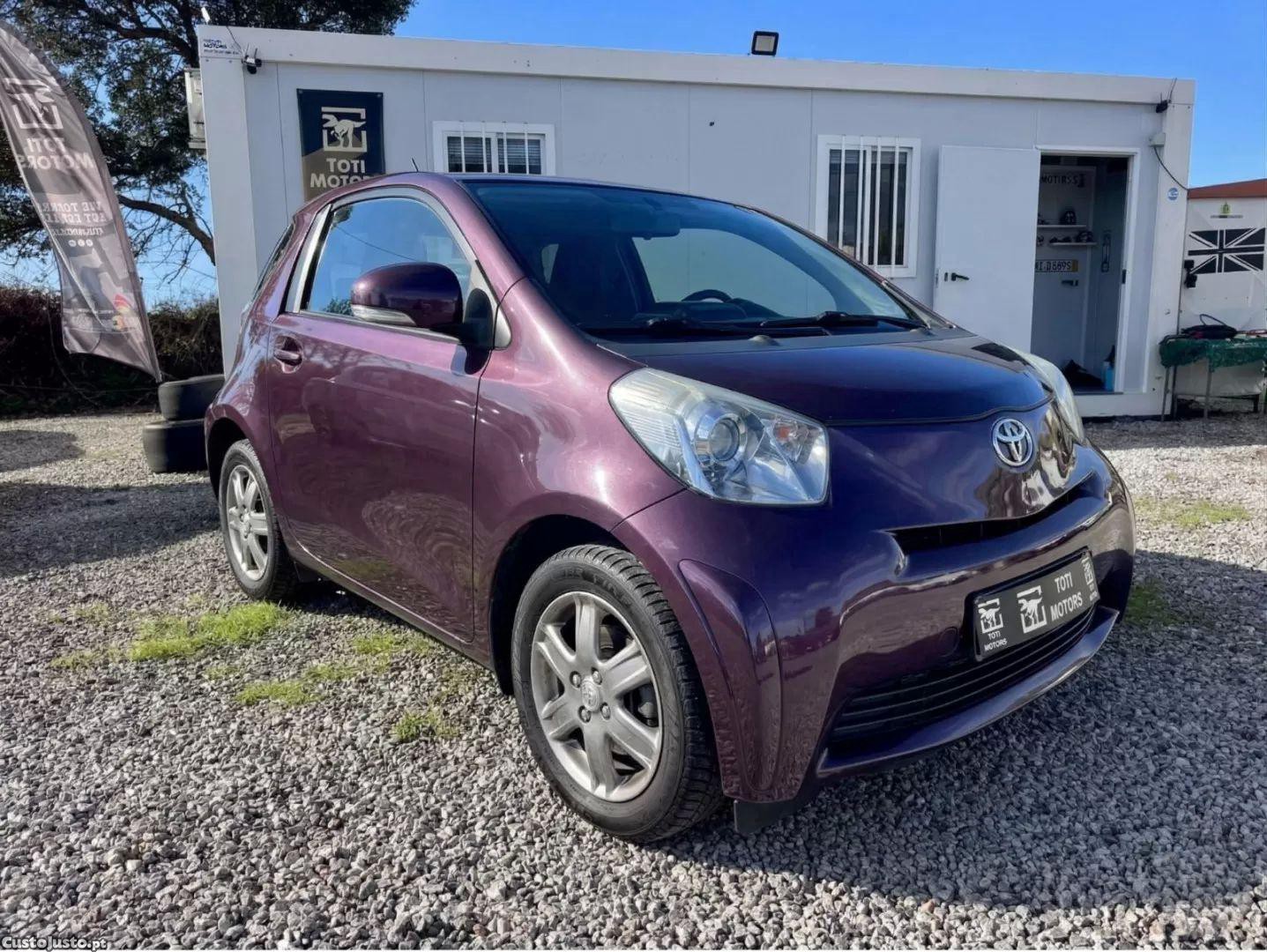 Toyota iQ 1.0 vvt-i 2 multidrive - 09 — photo 3