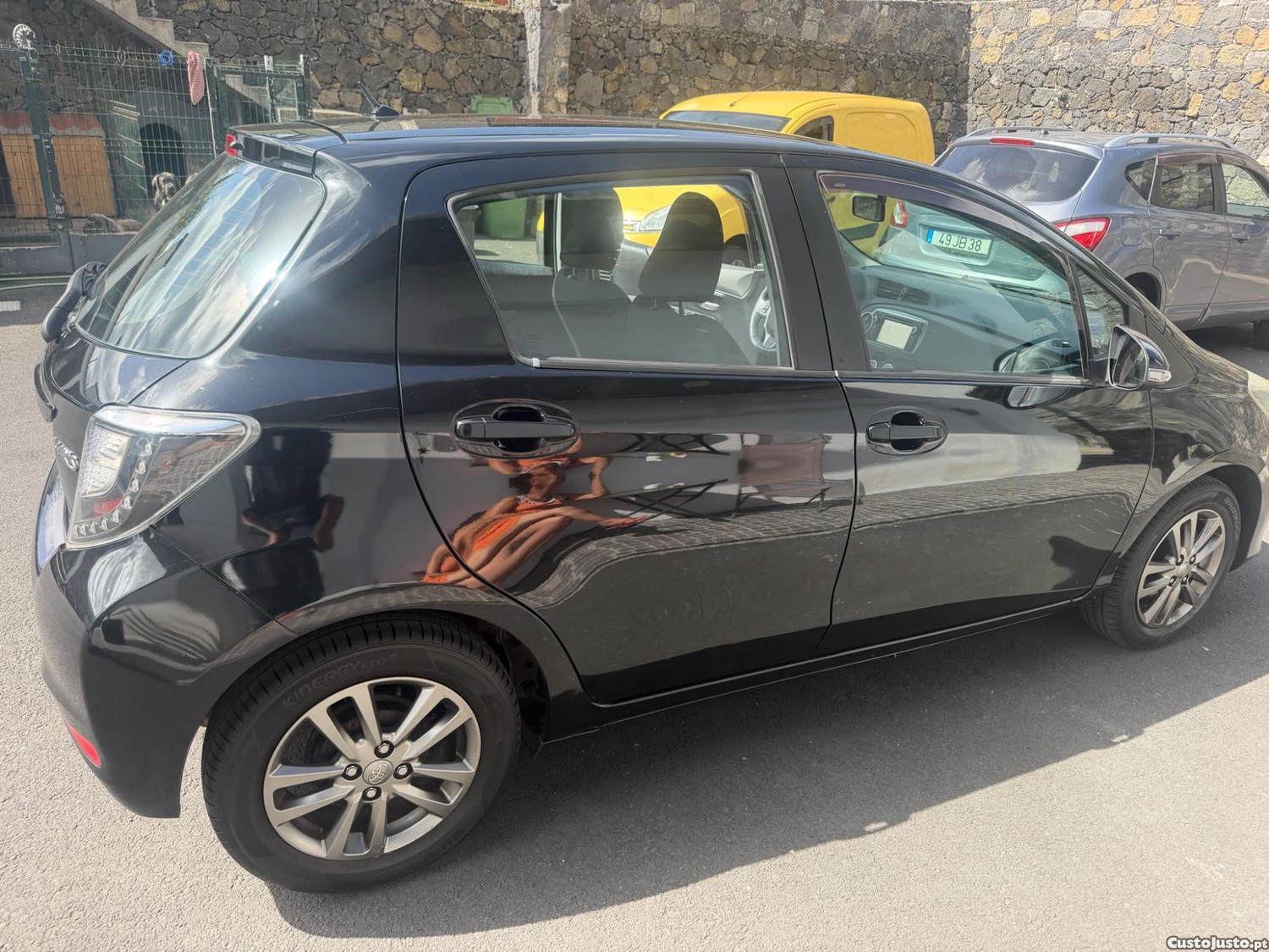 Toyota Yaris — fotografia 3