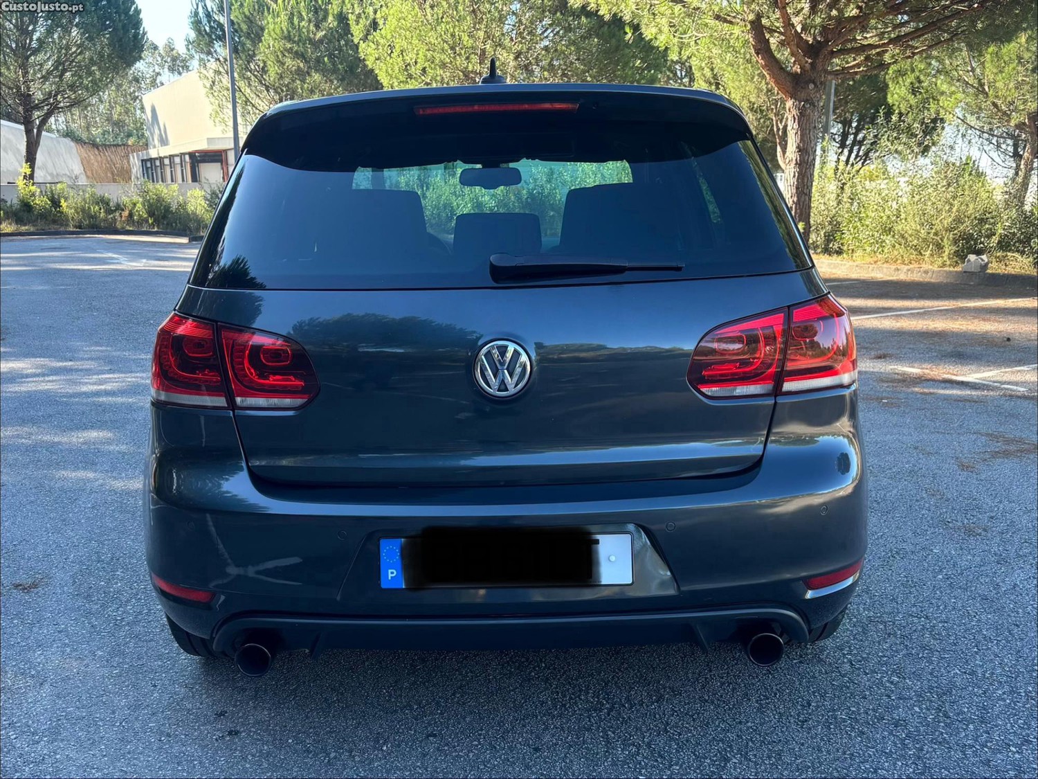 Volkswagen Golf 2.0 Gti — fotografia 3