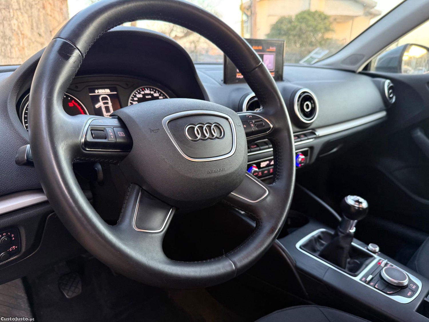 Audi A3 1.6 TDI — fotografia 2