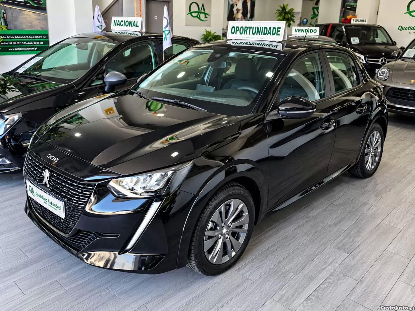 Peugeot e-208 50 kwh active pack — fotografia 24