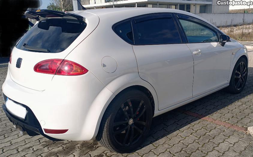Seat Leon 1P Cupra GPL — photo 3