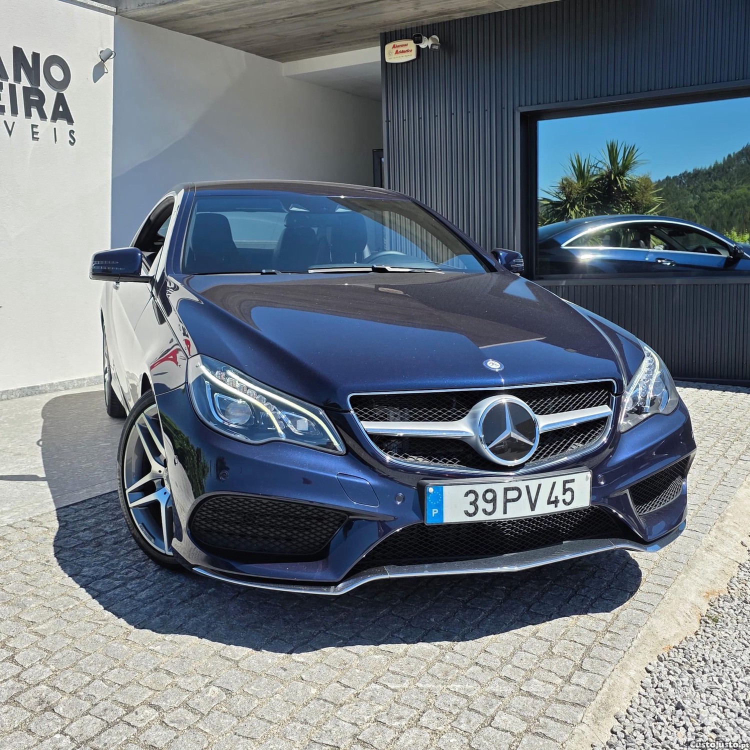 Mercedes-Benz E 220 CDi BlueEfficiency Auto — fotografia 11