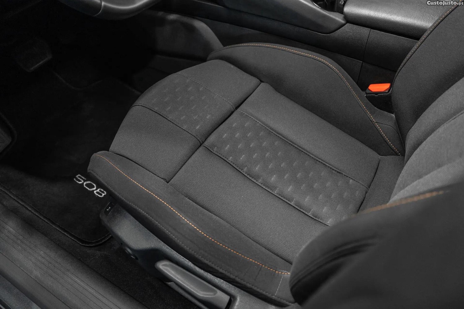 Peugeot 508 1.5 BlueHDi Allure Pack EAT8 — fotografia 5