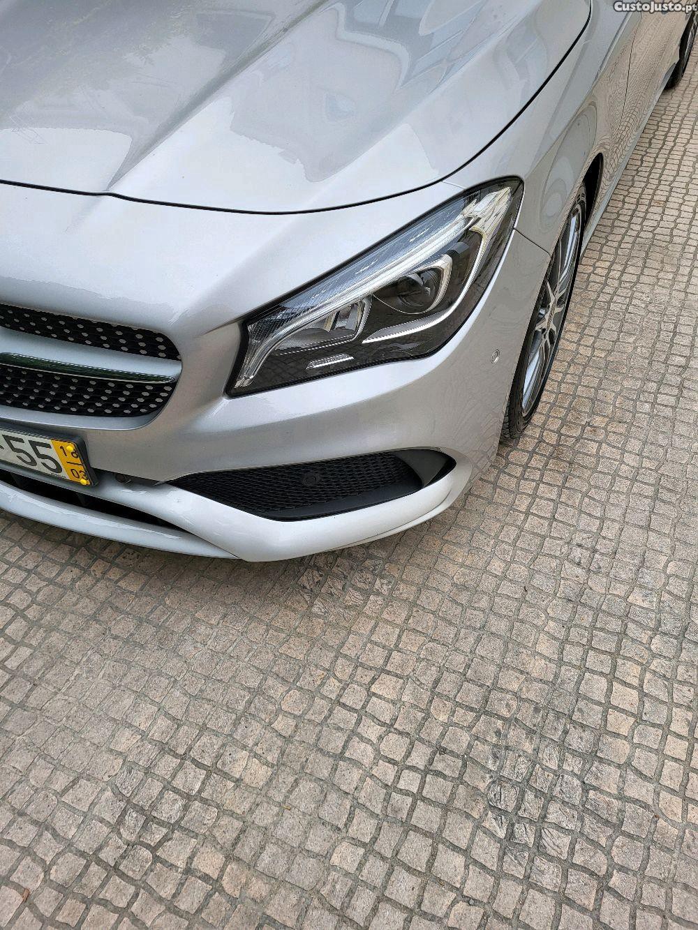 Mercedes-Benz CLA 180 pack amg cx auto - 18 — photo 4