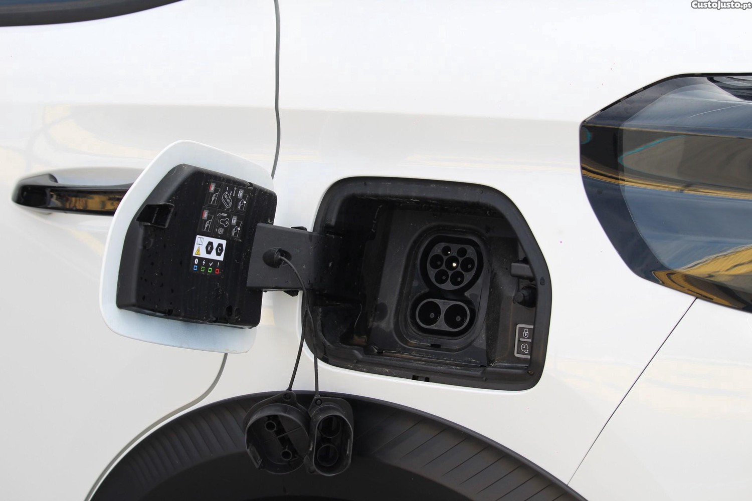 Citroën e-C3 44 kWh Autonomia Conforto Max — fotografia 4