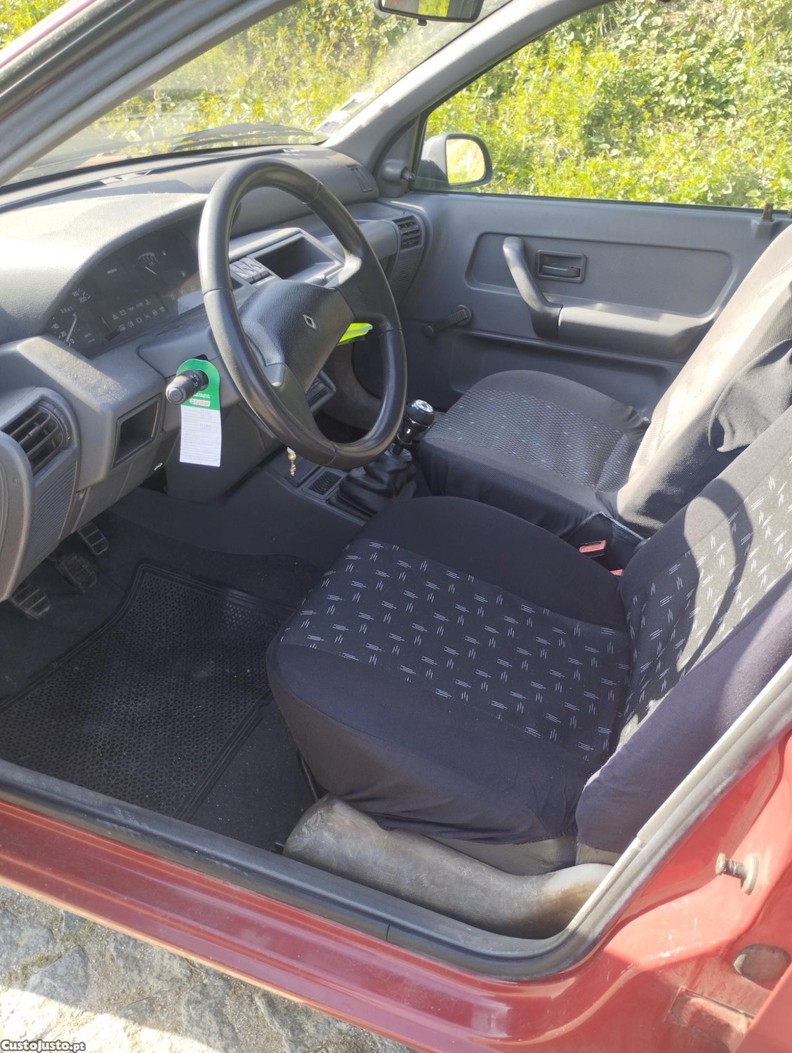 Renault Clio Rti — photo 3