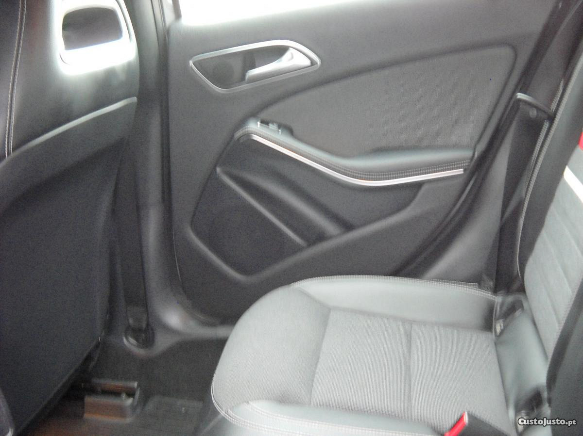 Mercedes-Benz A 180 W176 1212M2 — photo 4
