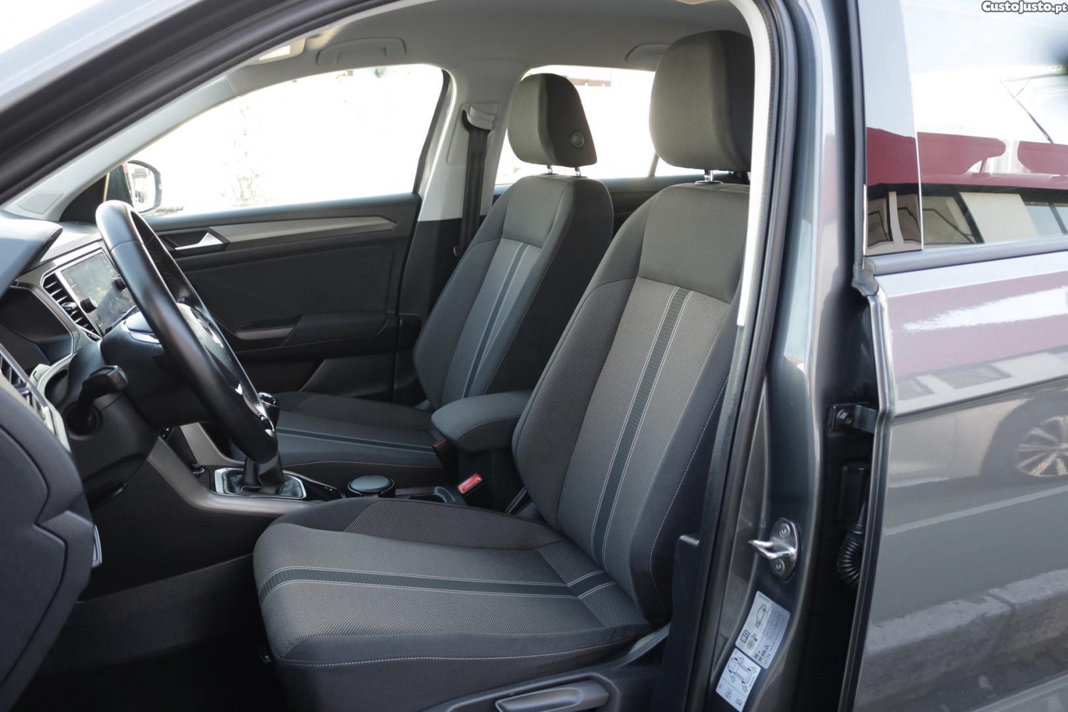 Volkswagen T-Roc 2.0 TDI Style 115cv — fotografia 45