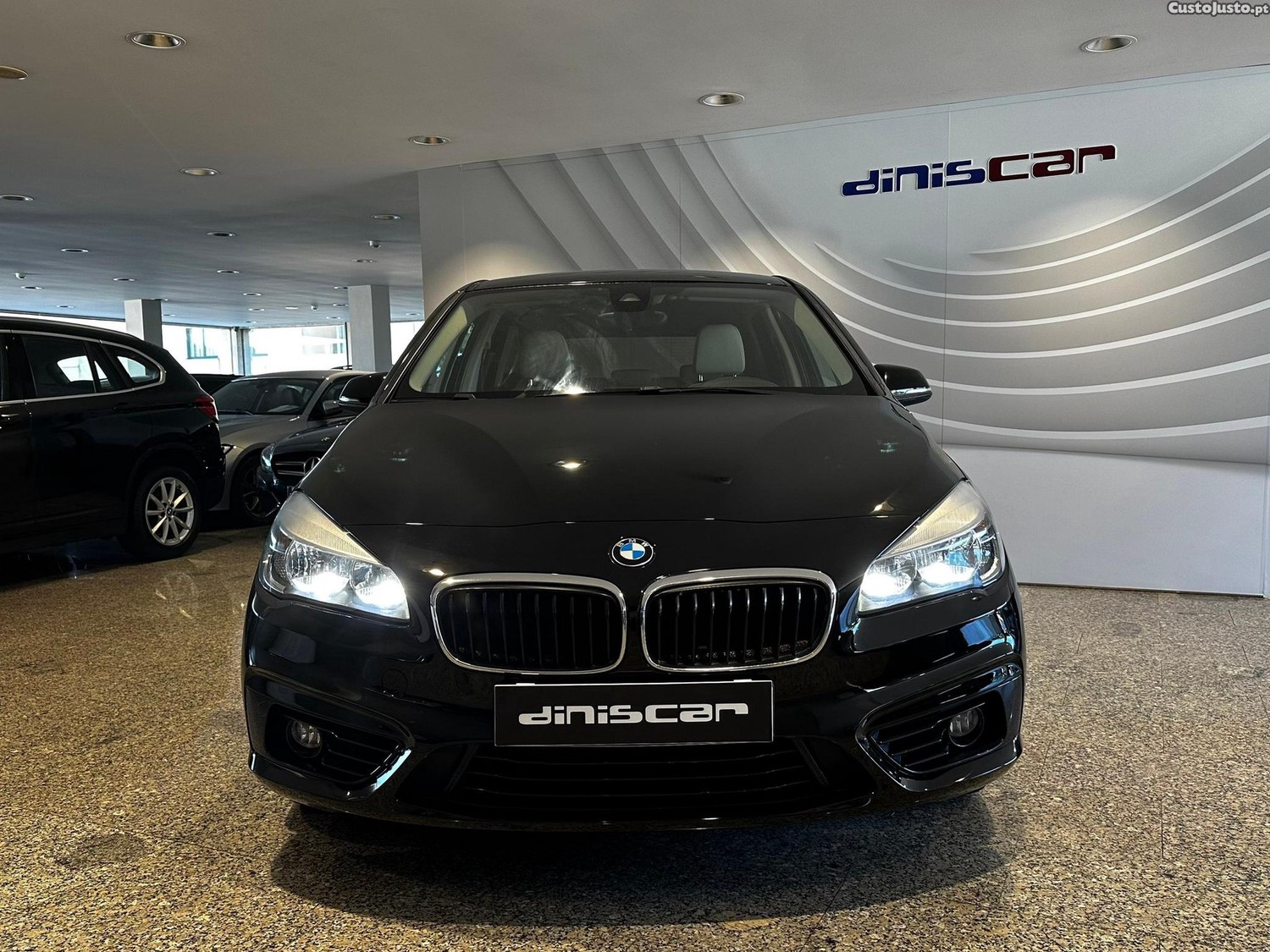 BMW 216 Active Tourer d Line Sport - 16 — photo 4