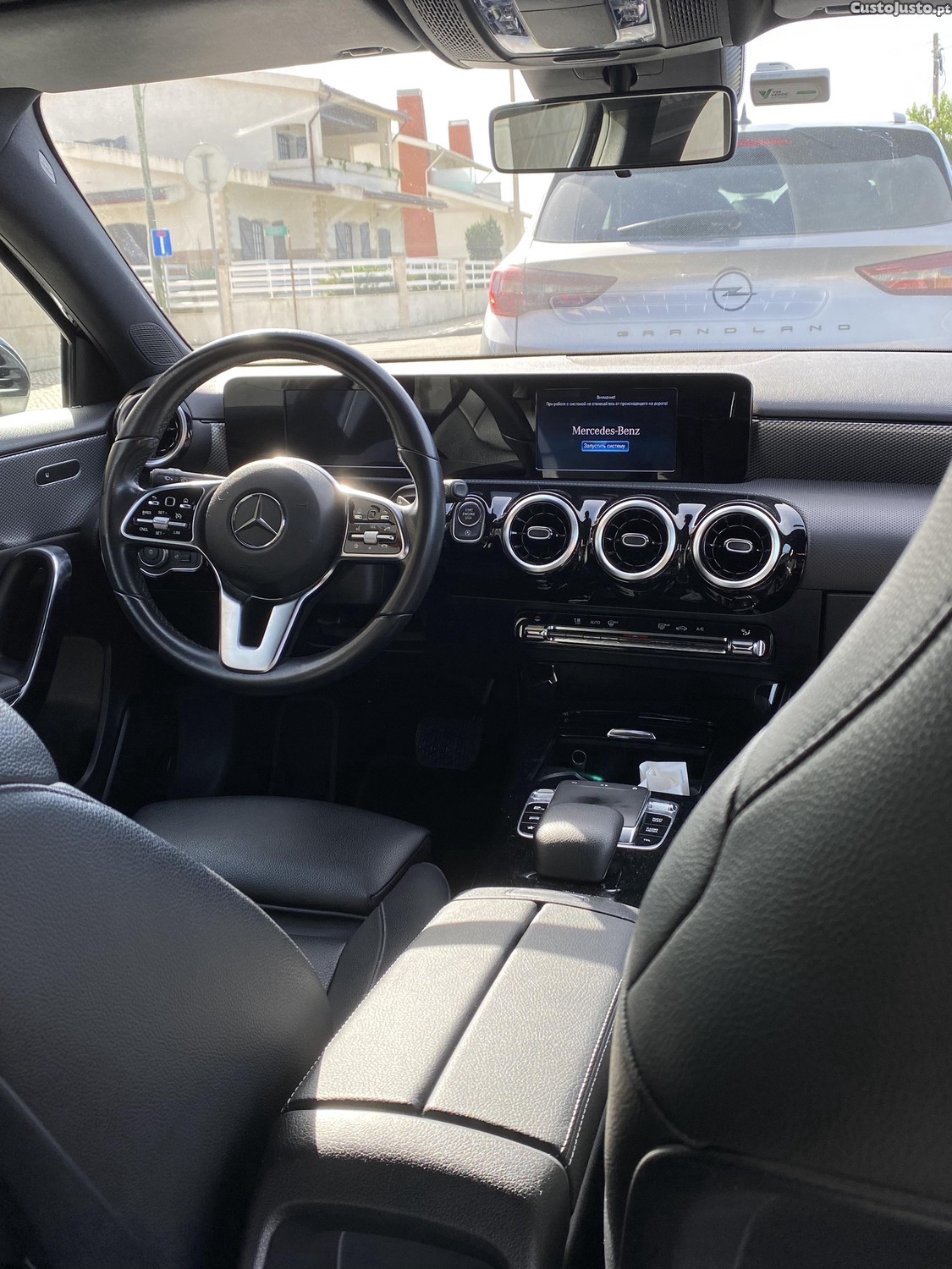 Mercedes-Benz A 200 Progressive/Automatic 7G-DCT — fotografia 5