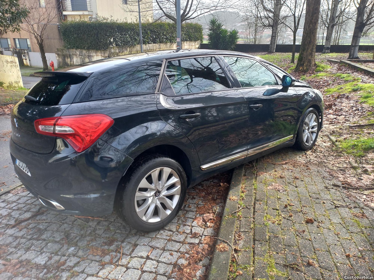 Citroën DS5 2.0 HDI 163 Cv SO-CHIC COM CAIXA MANUAL — fotografia 5