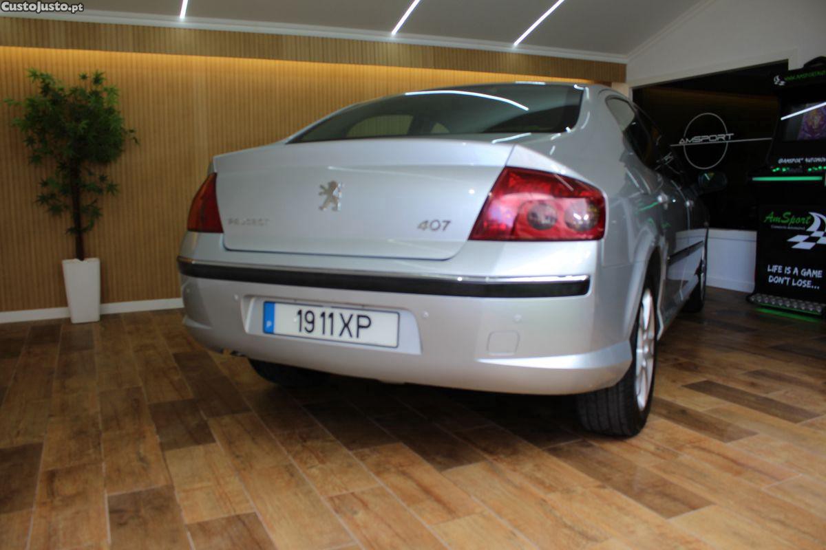 Peugeot 407 2.0 HDi Executive — fotografia 9