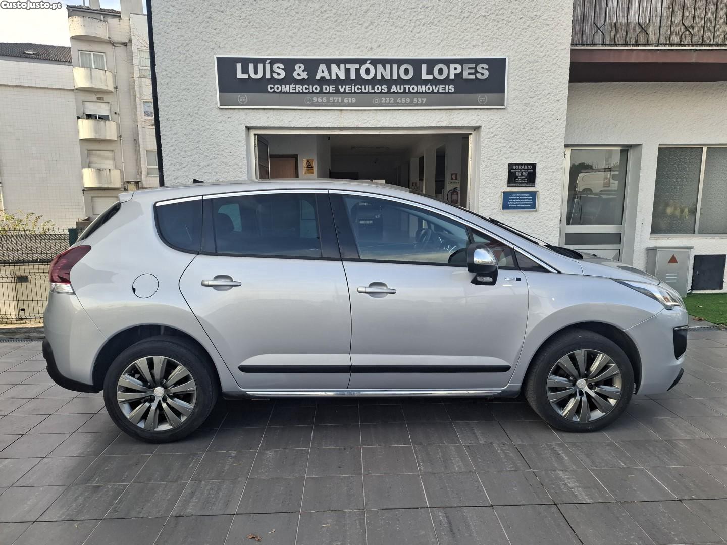 Peugeot 3008 1.6 BlueHDi Style — fotografia 17