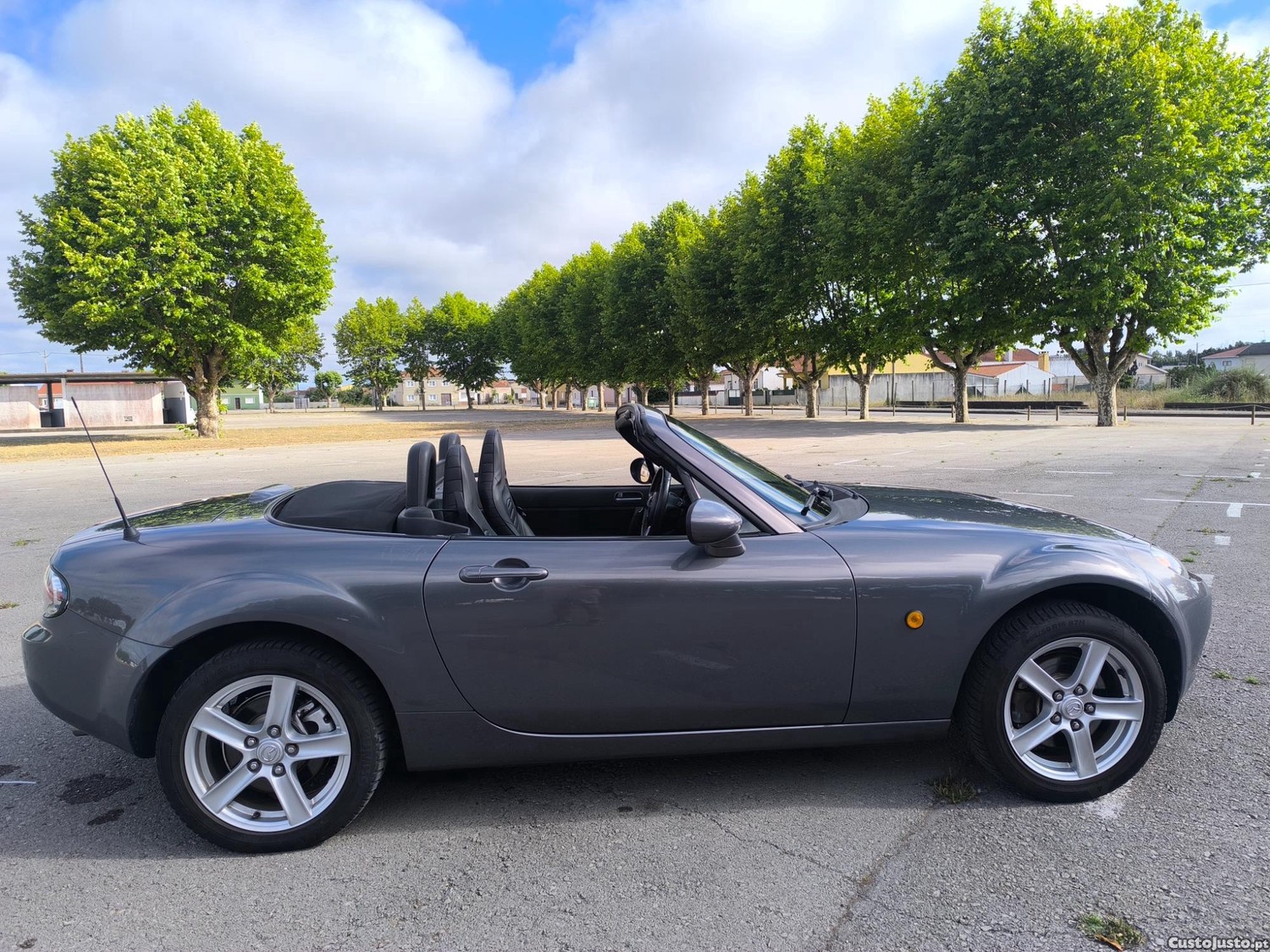 Mazda MX-5 1.8i — photo 4