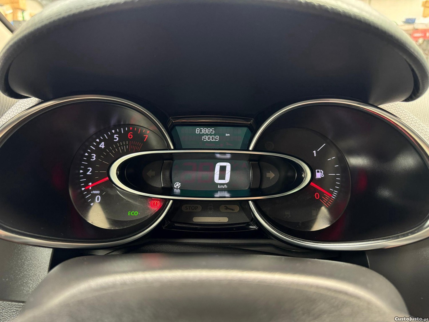 Renault Clio 0.9 TCe Limited — fotografia 9