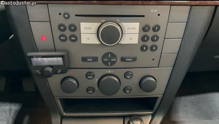 Opel Vectra Caravan 1.9 CDTI, 150Cv Elegance — fotografia 7