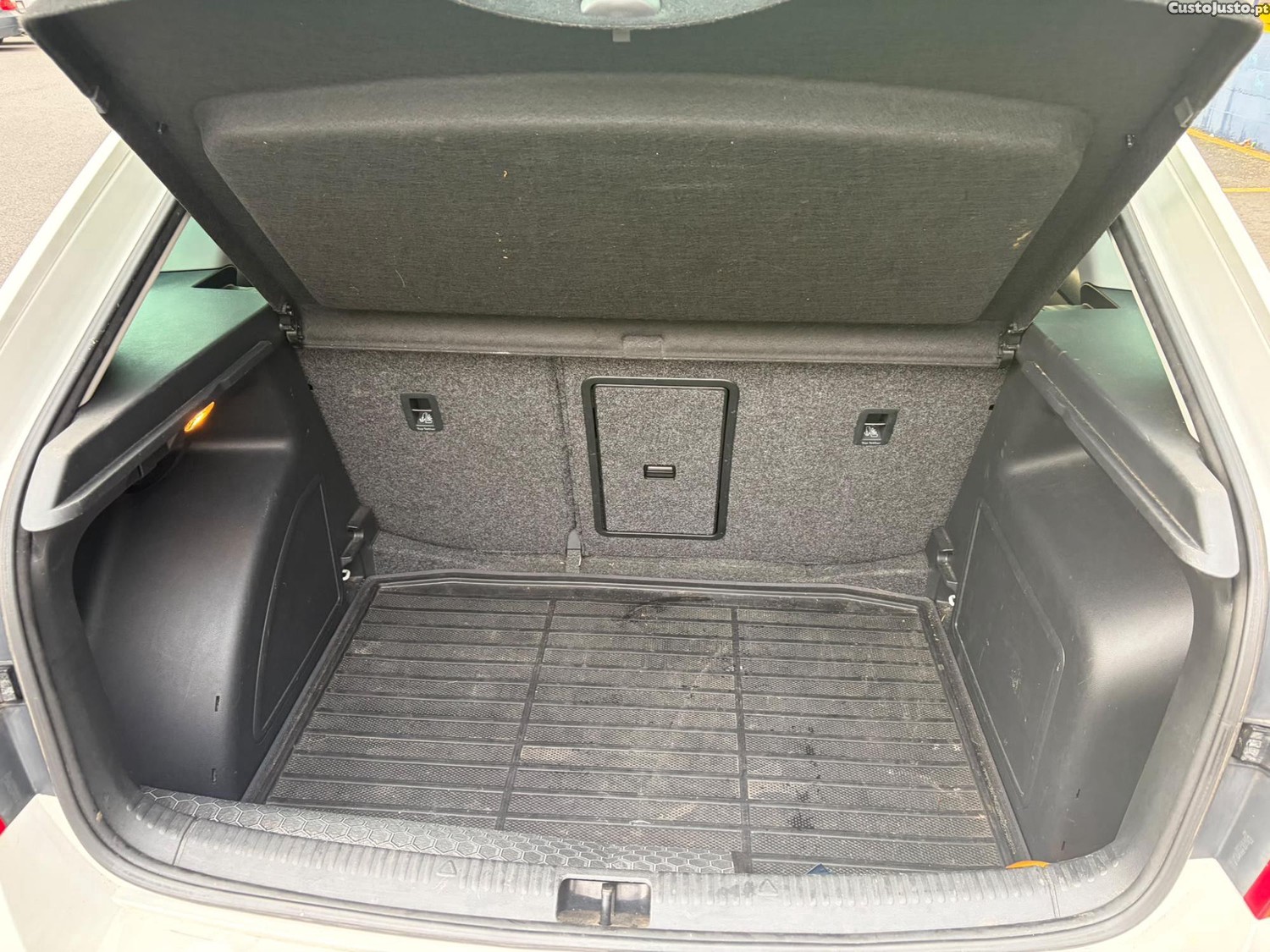Skoda Rapid 1.4 TDI - 16 foto 5