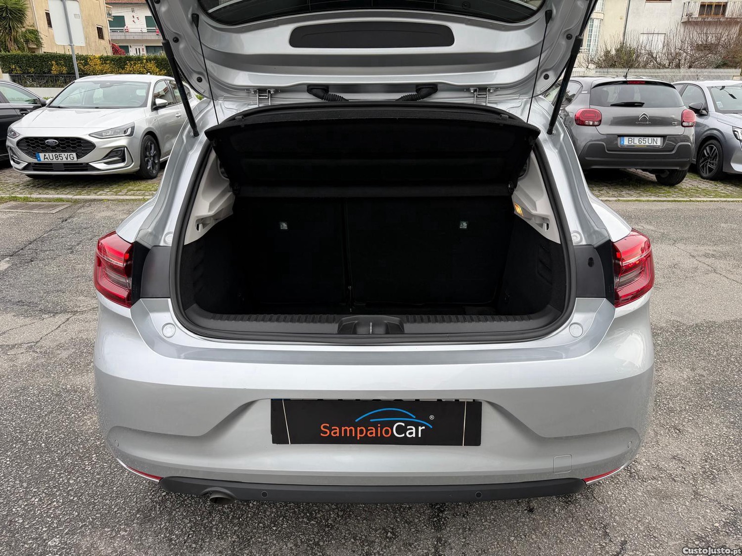 Renault Clio 1.0 TCe Evolution — fotografia 13