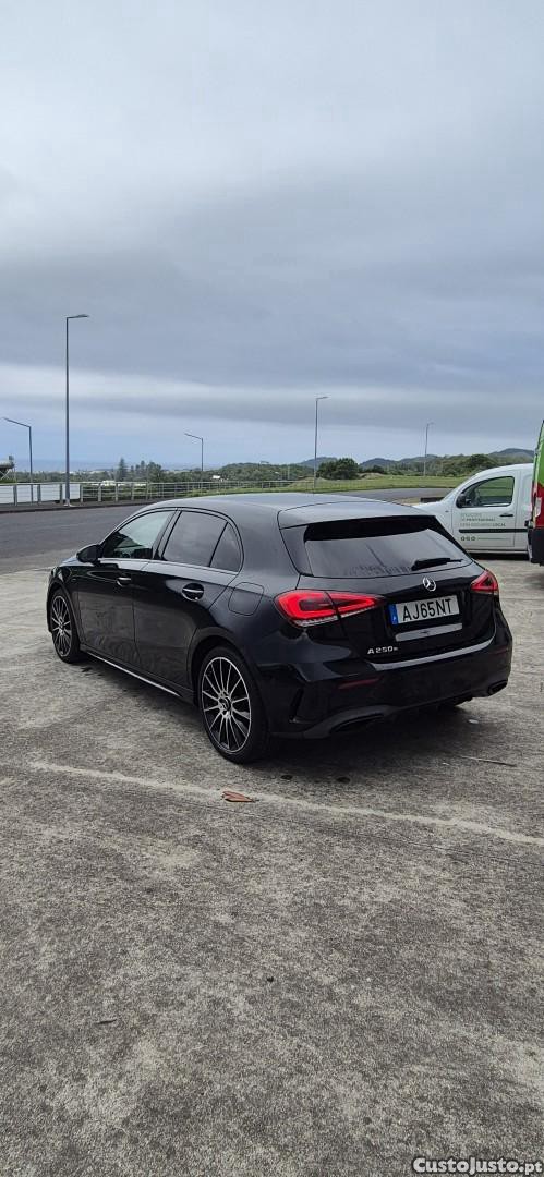 Mercedes-Benz A 250 e Style Plus - 21 foto 5