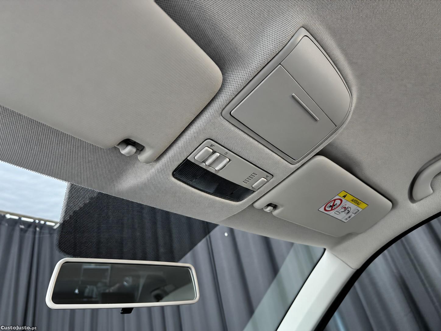Skoda Fabia 1.0 TSI Ambition — fotografia 9