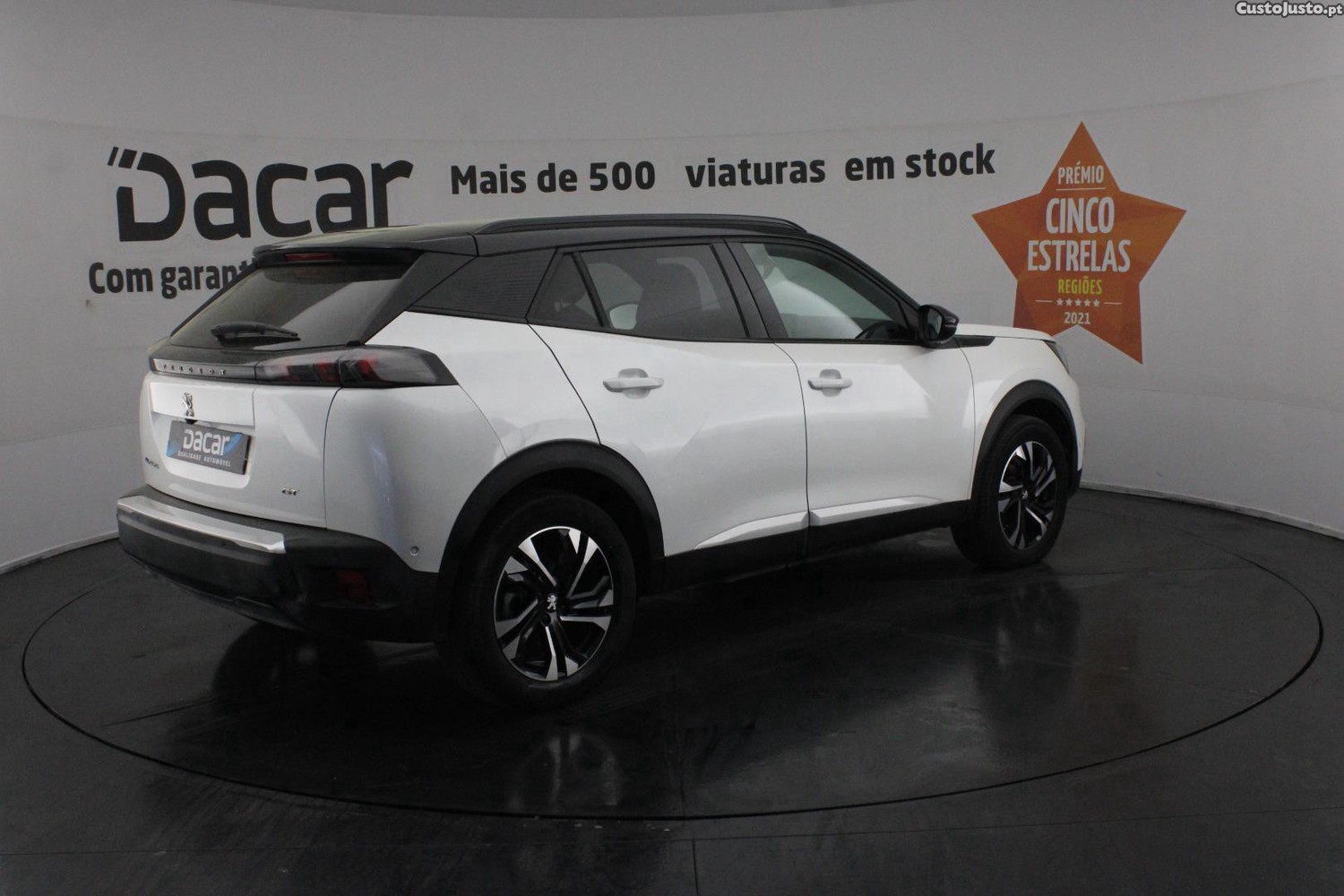 Peugeot e-2008 GT — fotografia 33