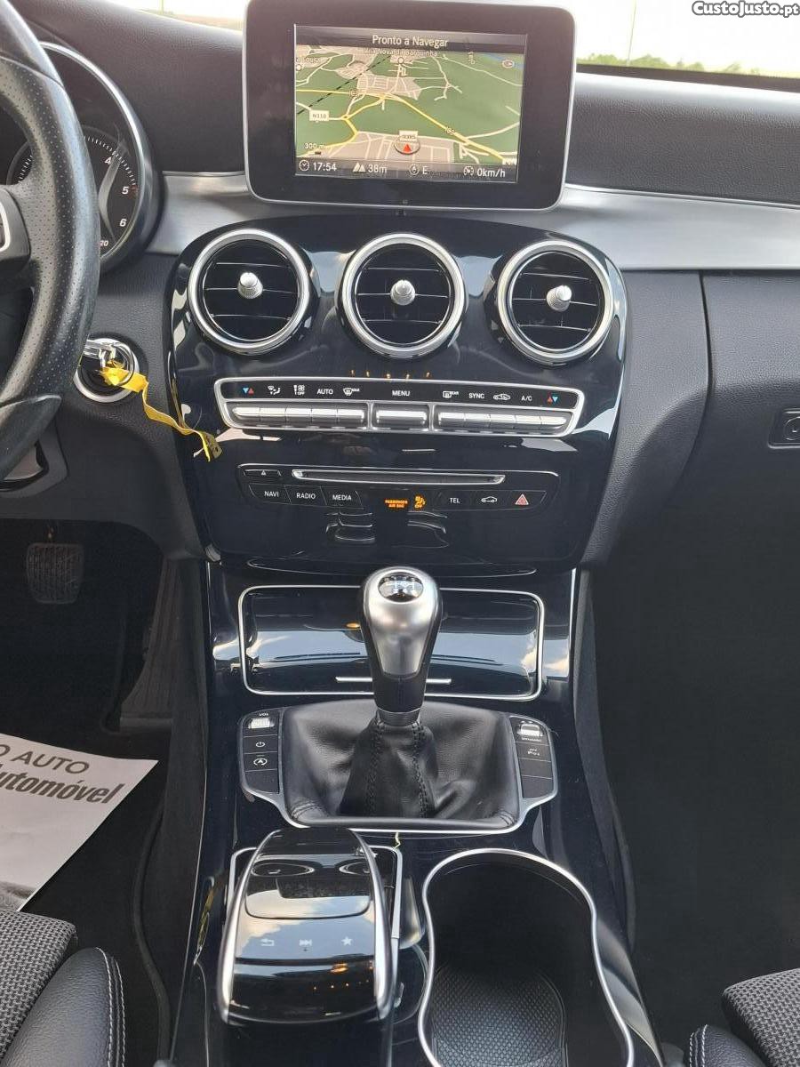 Mercedes-Benz C 200 D BlueTEC Avantgarde — fotografia 3