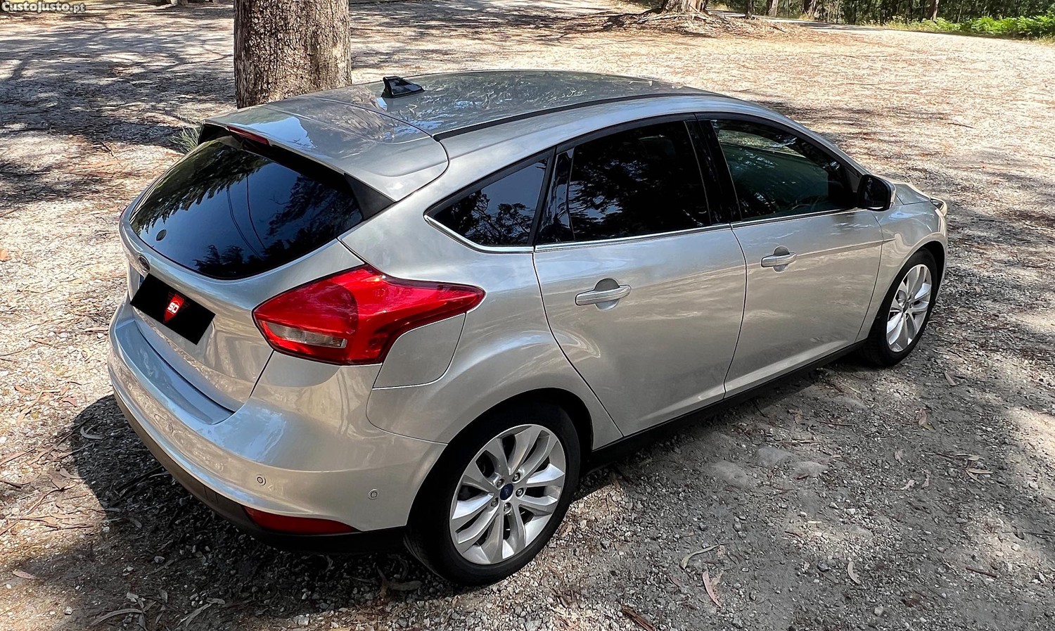 Ford Focus TDCI TITANIUM — fotografia 13