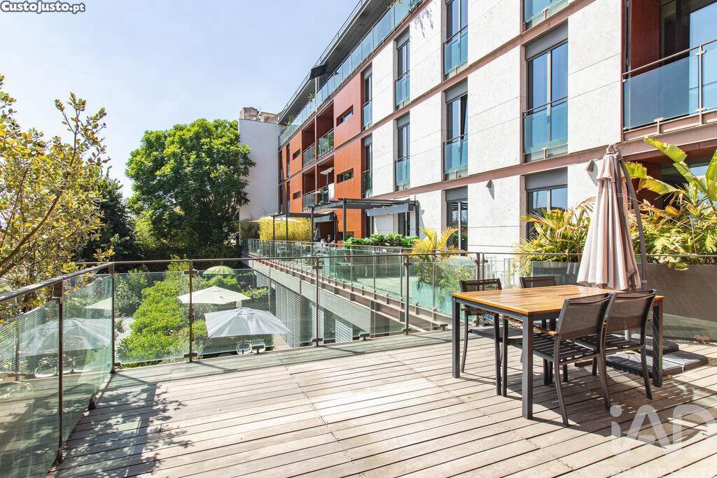 Apartamento T1 em Estrela de 70,00 m²