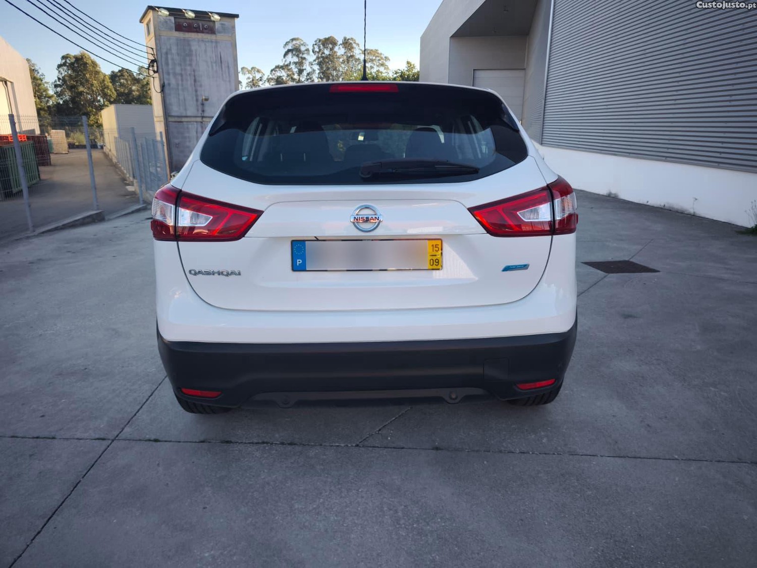 Nissan Qashqai — fotografia 7