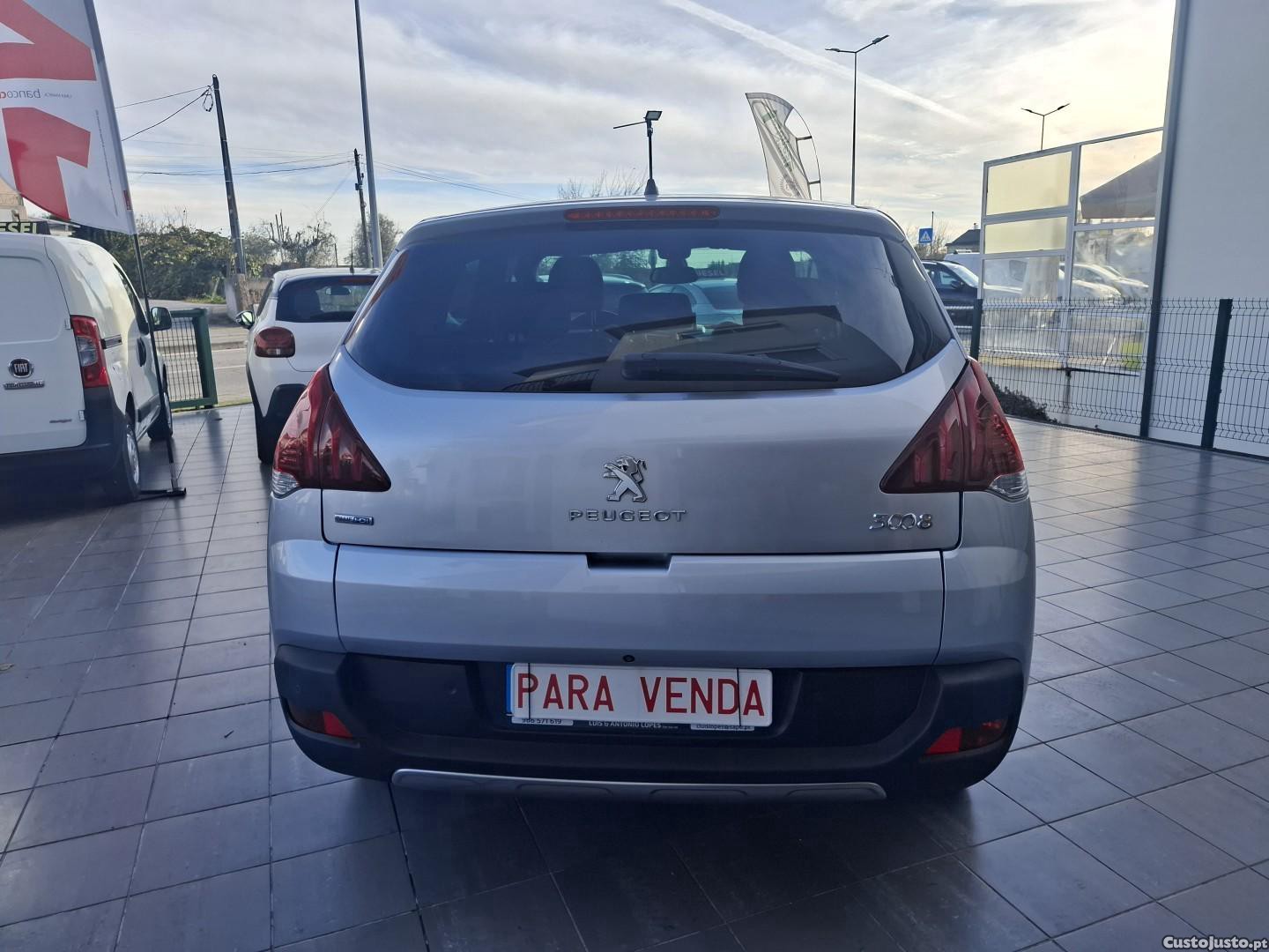 Peugeot 3008 1.6 BlueHDi Style — fotografia 7