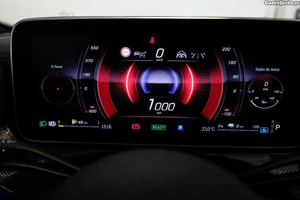 Mercedes-Benz C 300 e T 9G-TRONIC AMG Line — fotografia 13