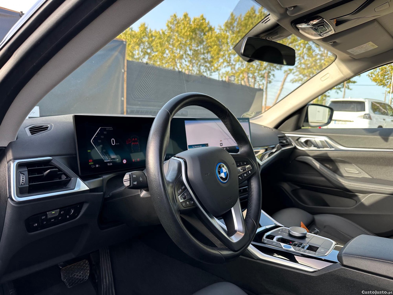 BMW i4 eDRIVE 35 — fotografia 5