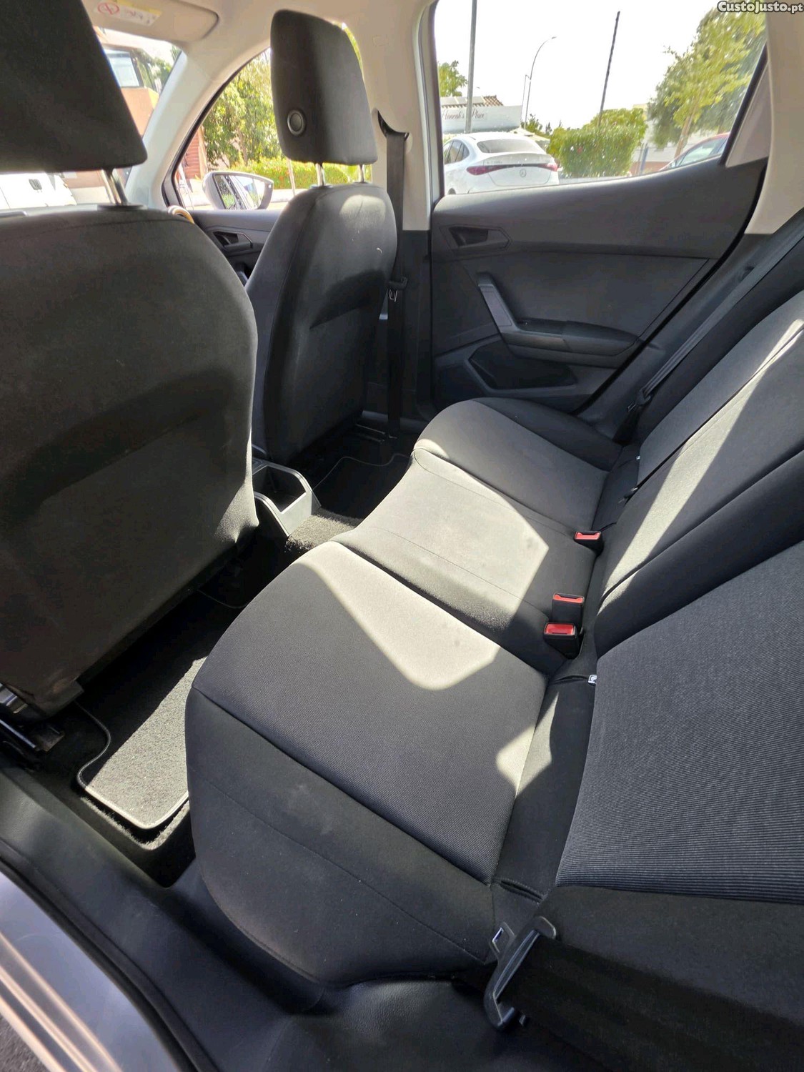 Seat Ibiza 1.0 tsi — photo 5