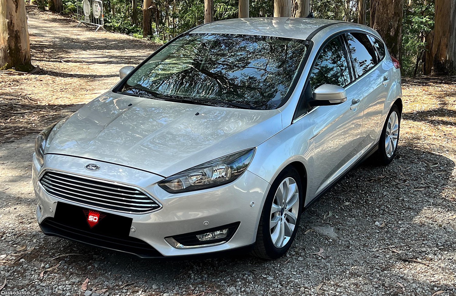 Ford Focus TDCI TITANIUM — fotografia 16
