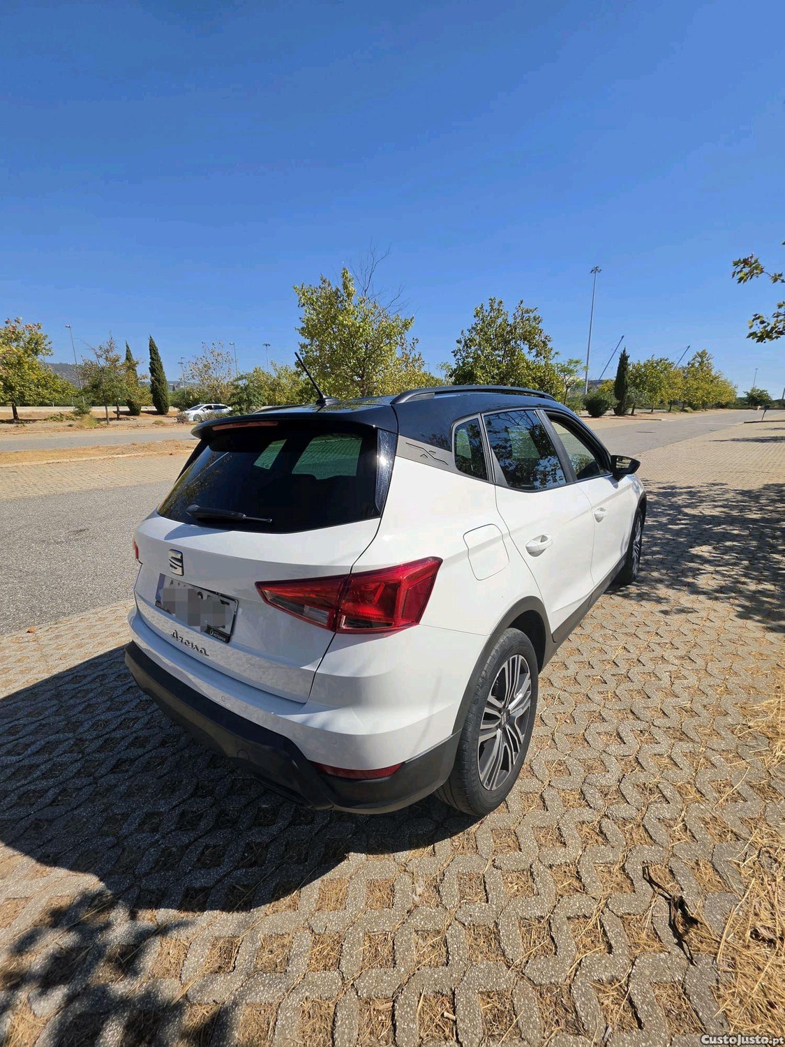 Seat Arona 1.0 115cv X c/garantia - 22 foto 2