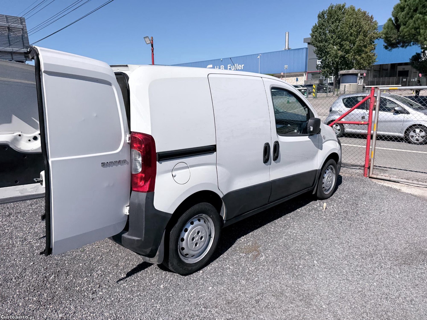 Peugeot Bipper 1.3 CDTI - 13 foto 2