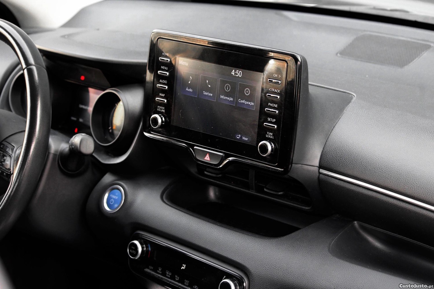 Toyota Yaris 1.5 HDF Comfort — fotografia 17