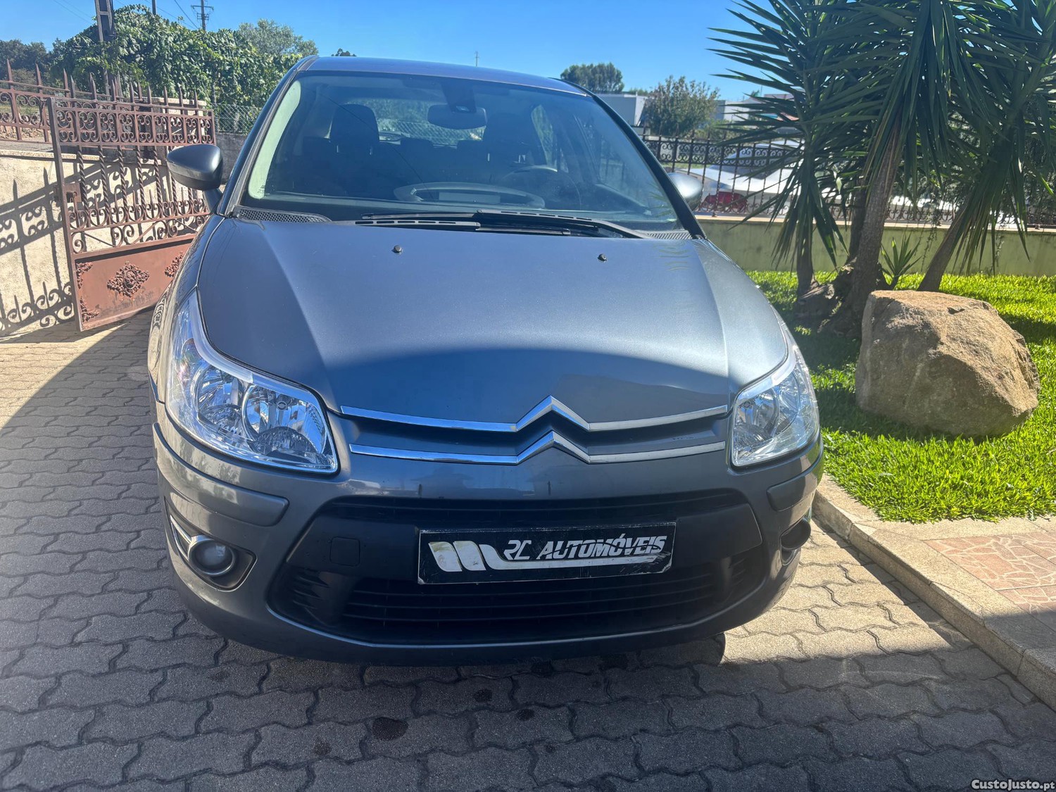 Citroën C4 1.6 HDI 110cv  Executive - 09 — photo 3