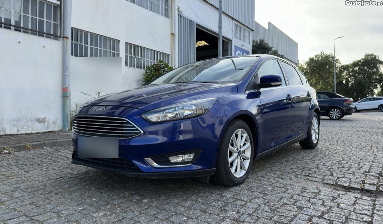 Ford Focus 1.0EcoboostS&S 125cvCaixa automática de 2016 — fotografia 11